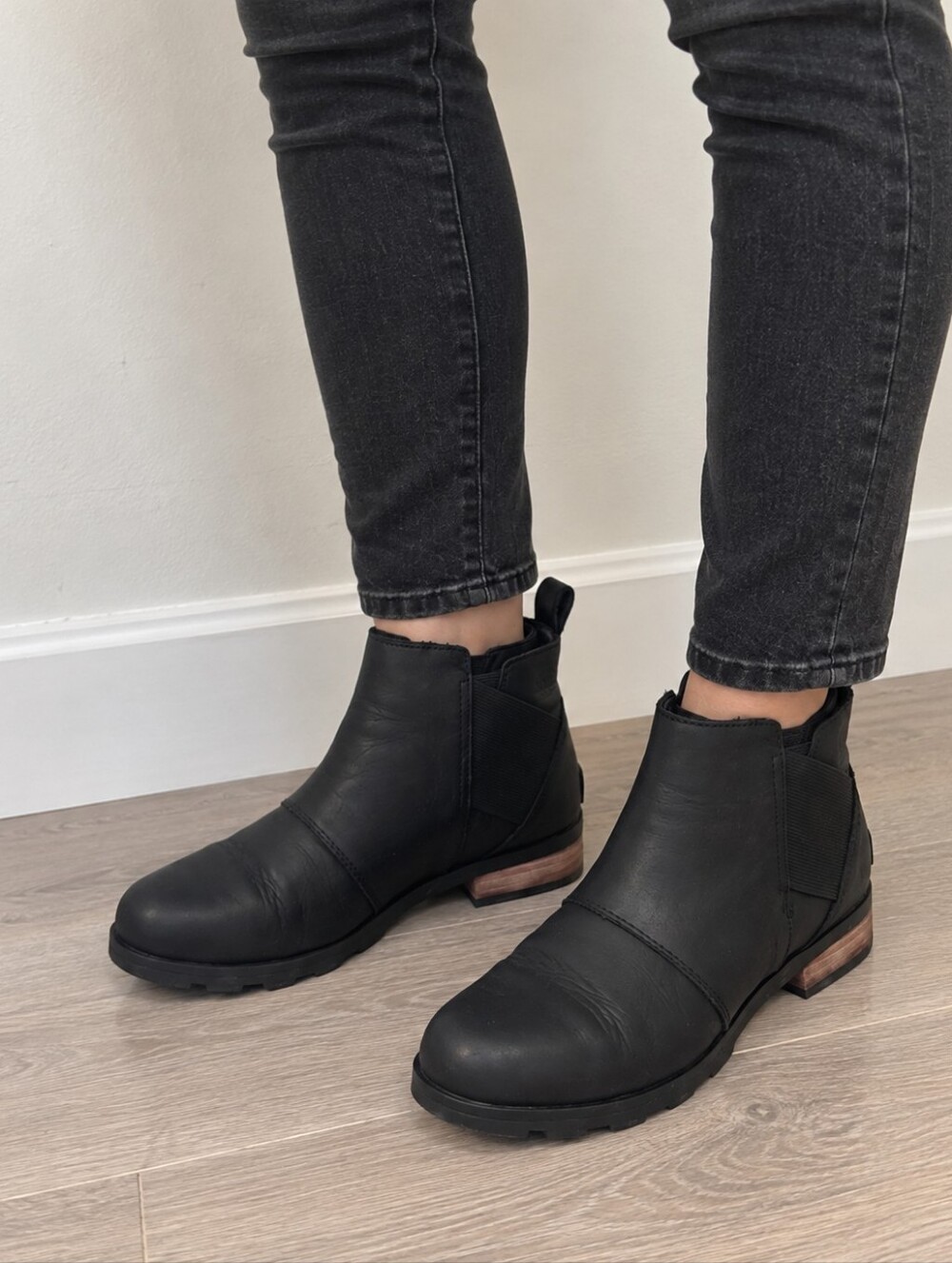 Sorel EMELIE Women's Black Waterproof Chelsea Ankle Boots